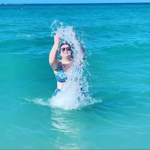 Meet your Posher, Christina